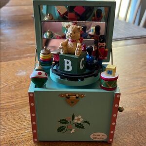 Animated Musical Toy Box with Teddy Bear and Blocks - Unbranded - Green
